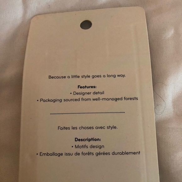 Thumb tacks 4 pkgs - Picture 2 of 4